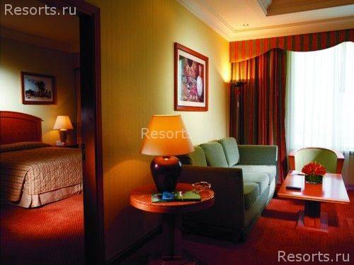 Towers Rotana Hotel 8
